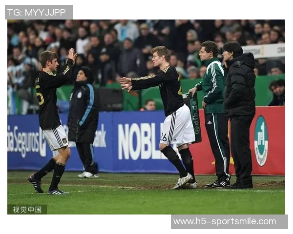 克罗斯回忆世界杯7-1巴西赛后巴西球员恳请德国决赛战胜阿根廷